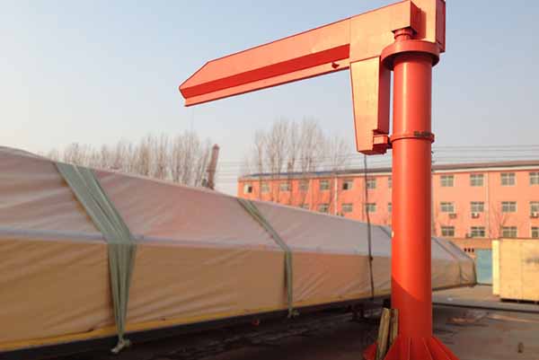 pillar mounted jib crane 01