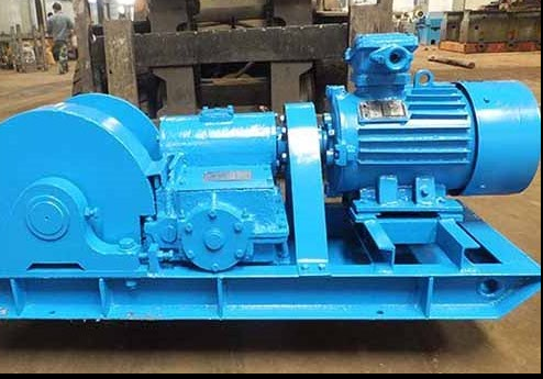 engine winch