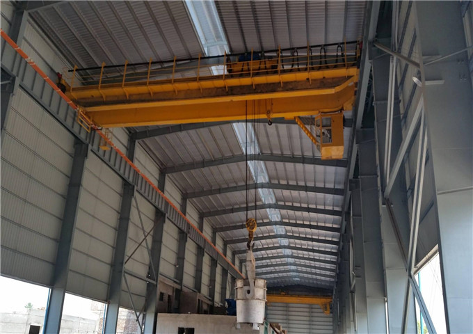Buy double-girder bridge crane factory price