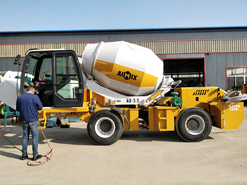 self loading concrete mixer truck