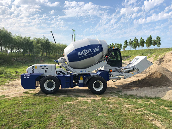 How To Choose Self Loading Concrete Mixer