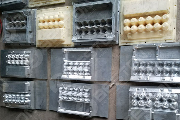 Plastic And Aluminium Molds